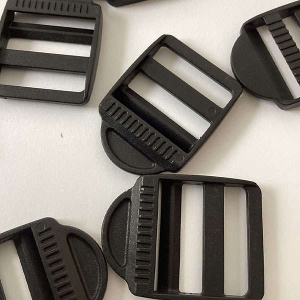 25mm Black Plastic Ladderlock Buckles